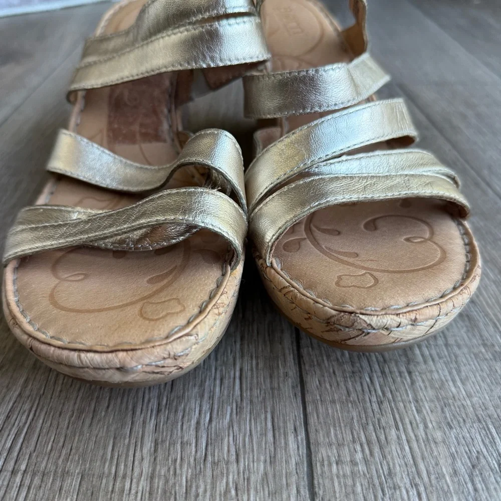 Born Lisi strappy platform wedge sandal heel gold champagne size 10